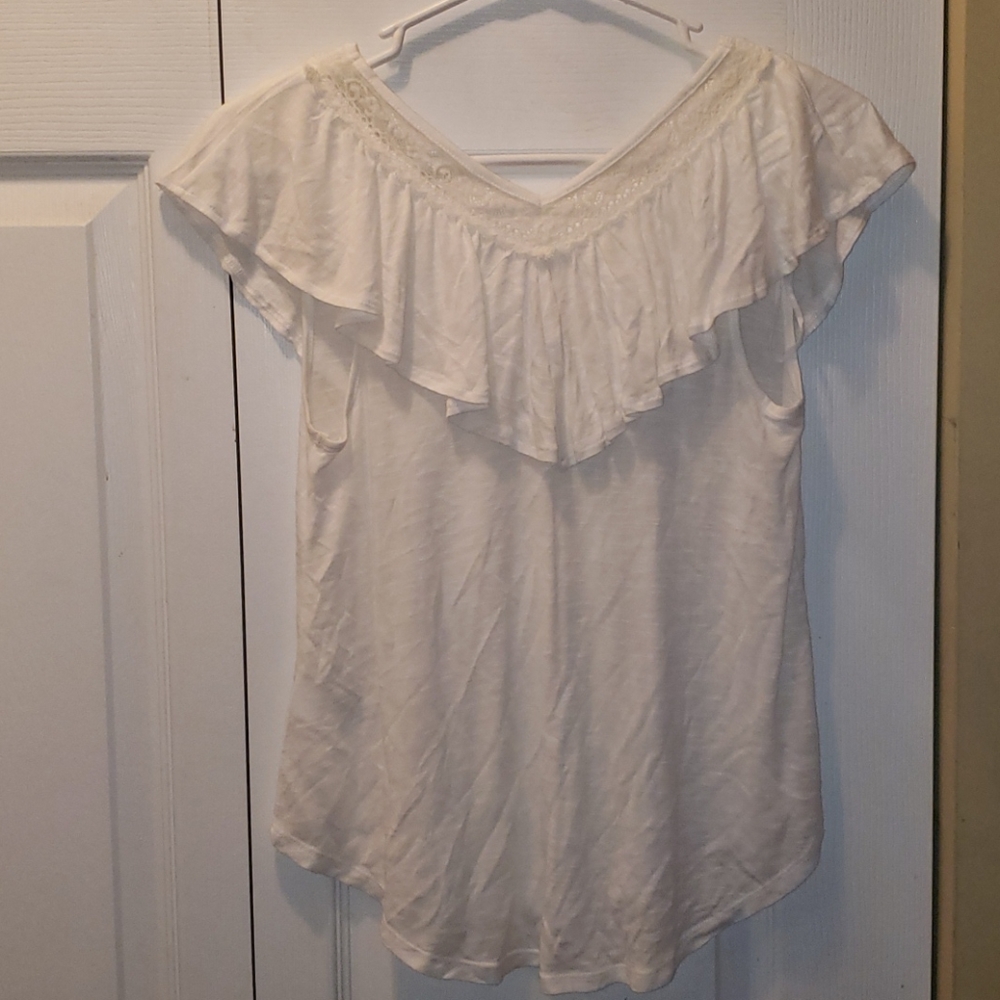 Flowy Blouse - Picture 2 of 4